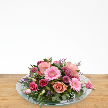 Arrangement de fleurs roses